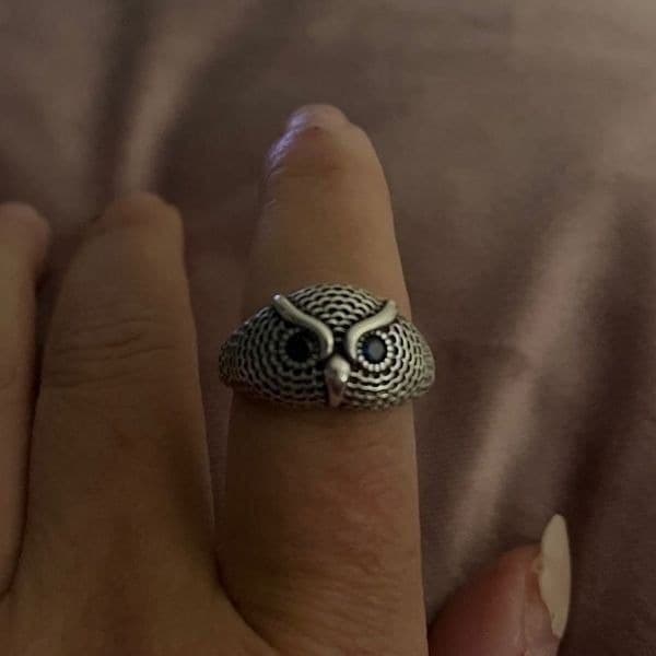 The Blue Eyed Owl Ring in antiqued 925 silver - Thumbnail 3