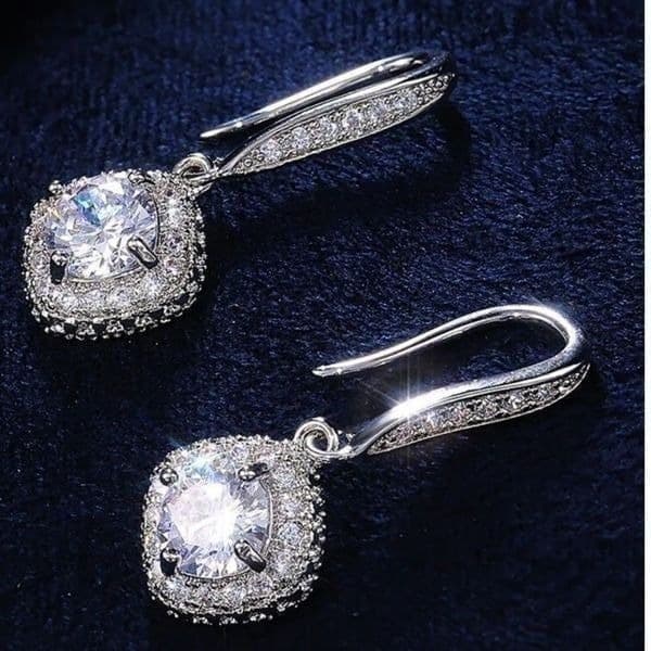 The Dazzle Drop Earring Moissanite and 925 silver - Thumbnail 2
