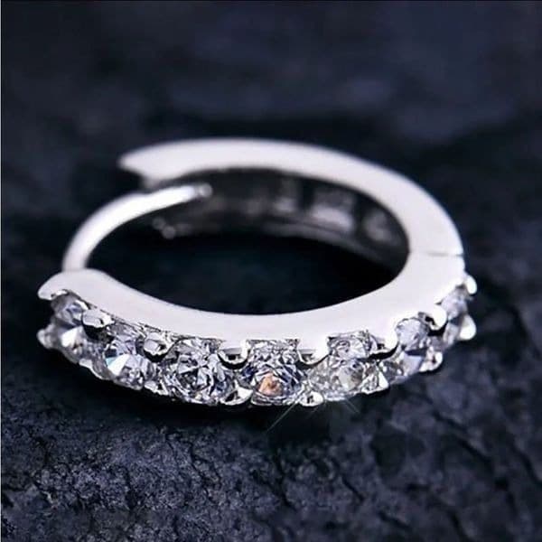 The Dainty Hoop Earring in 925 silver with cubic zirconia - Thumbnail 6