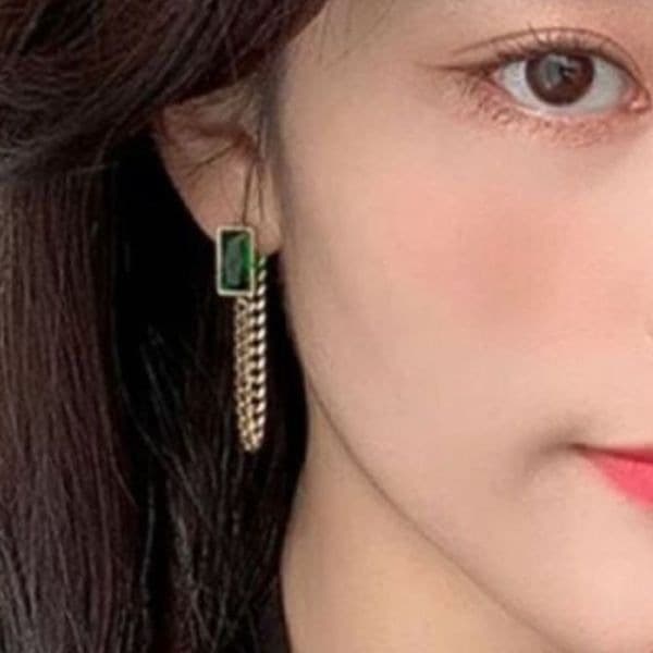 The Champion Square Emerald Crystal Gold Chain Dangle drop Earrings - Thumbnail 2