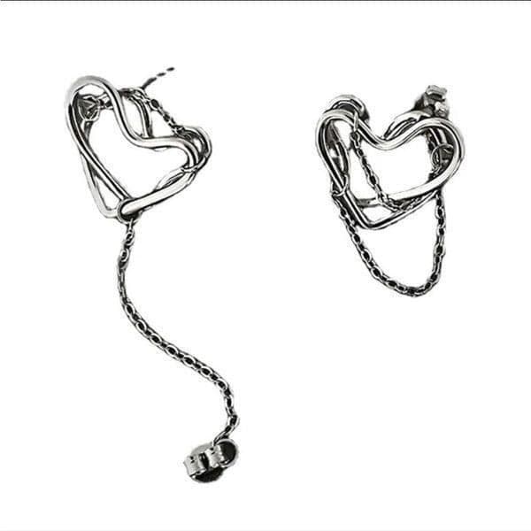 The Chain My Heart earrings with chain attached posts in 925 silver. - Thumbnail 6