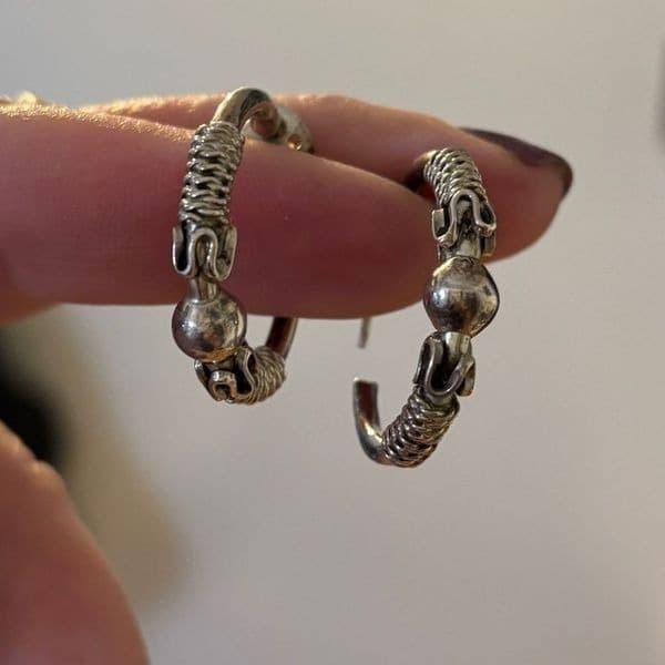 Vintage Silver 3/4 hoop earrings made in Mexico - Thumbnail 5