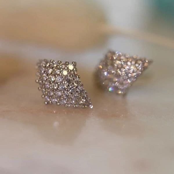 The Queen Of Diamonds earrings in 925 and cubic zirconia - Thumbnail 3