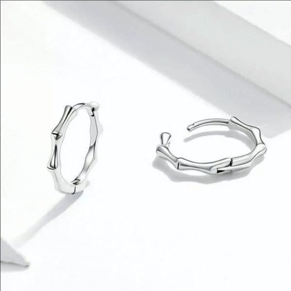 The Bamboo Boo 925 silver dainty huggie, hoop earrings - Thumbnail 5