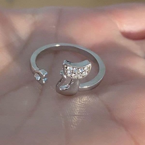 The Smitten Kitten Adjustable Ring in in 925 with cubic zirconia - Thumbnail 3