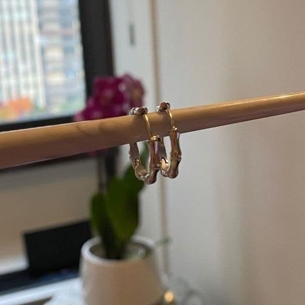 The Bamboo Boo 925 silver dainty huggie, hoop earrings - Thumbnail 7
