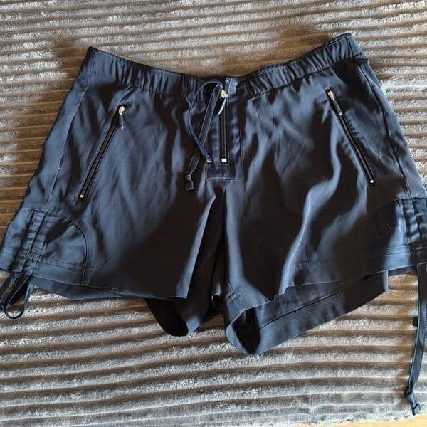 NIKE drifit navy blue shorts EUC - Image 1