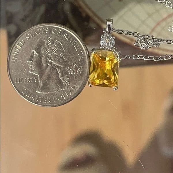 The Sunny Day Pendant Necklace in 925 silver - Thumbnail 3