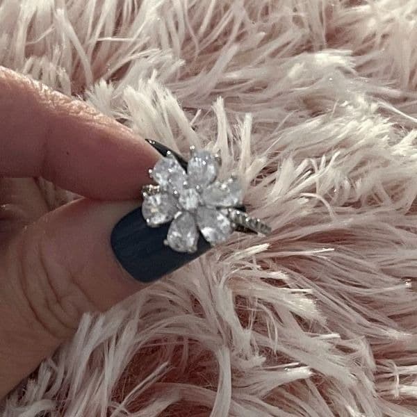 The Floral Mystique silver and white sapphire ring sz 6 - Thumbnail 12