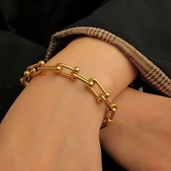 The U Link bracelet in 18k gold over 925. - Thumbnail 11