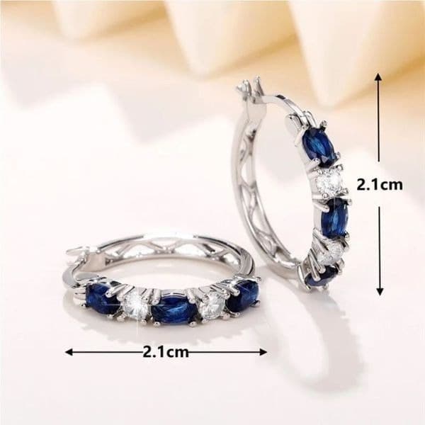 The Classic Hoop earrings in blue sapphires and 925 - Thumbnail 4