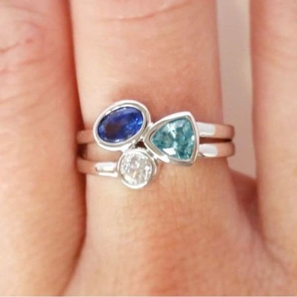 The Shades of blue ring in 925 silver and lab created gem stones sz 5 - Thumbnail 6