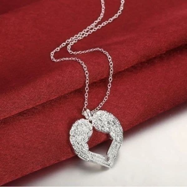 The Heart of an Angel Pendant necklace in sterling silver - Image 1