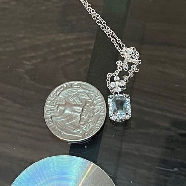The Atlantis Aquamarine Pendant Necklace in 925 silver and lab created stones - Thumbnail 6