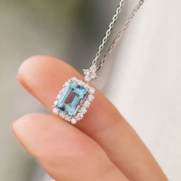 The Atlantis Aquamarine Pendant Necklace in 925 silver and lab created stones - Thumbnail 9