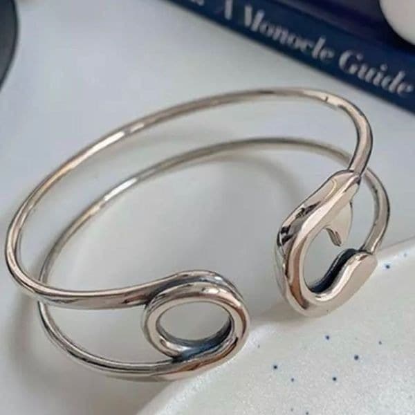 The Jumbo Safety Pin Bangle in 925 silver - Image 1