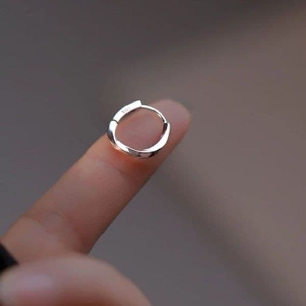 The Mini Abstract Hoop earring in 925 silver - Thumbnail 10