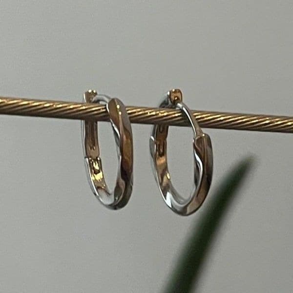 The Mini Abstract Hoop earring in 925 silver - Thumbnail 3