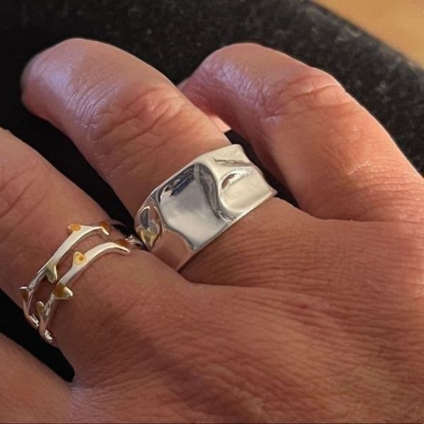 The Hammered Ring 925 adjustable silver band ring - Thumbnail 5