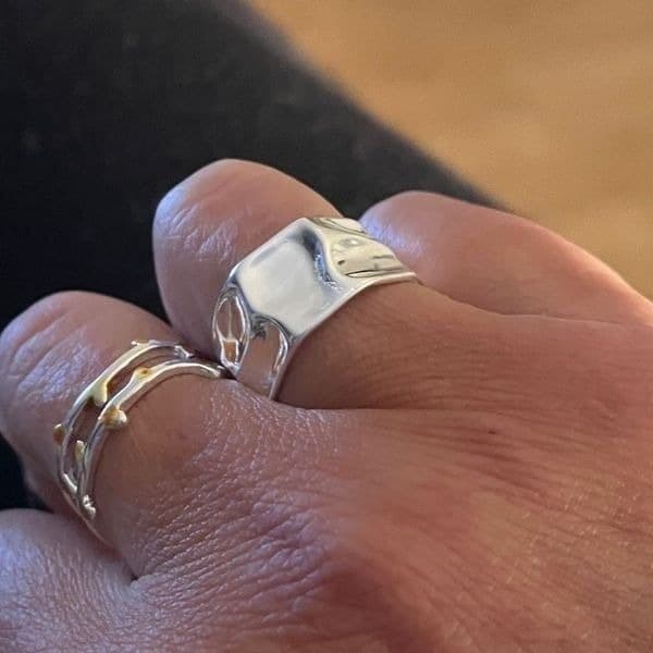 The Hammered Ring 925 adjustable silver band ring - Thumbnail 6