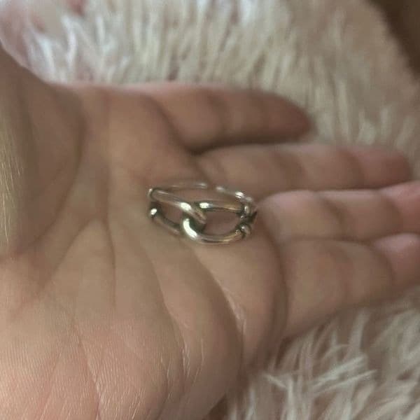 The Tie Me In Knots Ring, adjustable in 925 silver - Thumbnail 5