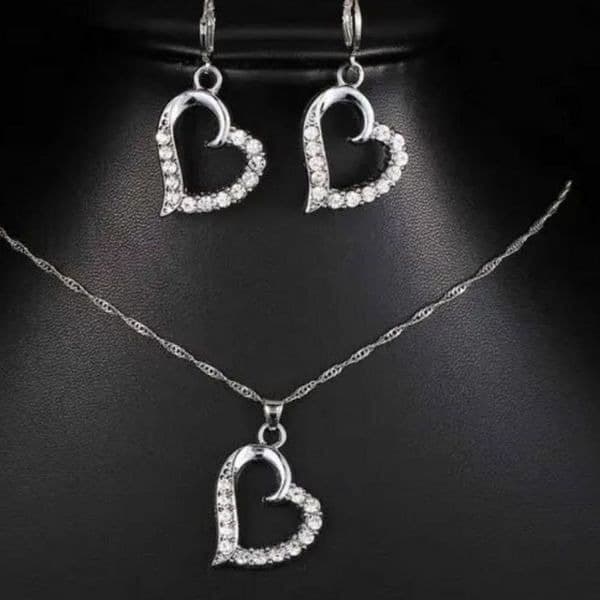 The Crystal Heart Necklace and Earrings set in 925 silver and crystals - Image 1