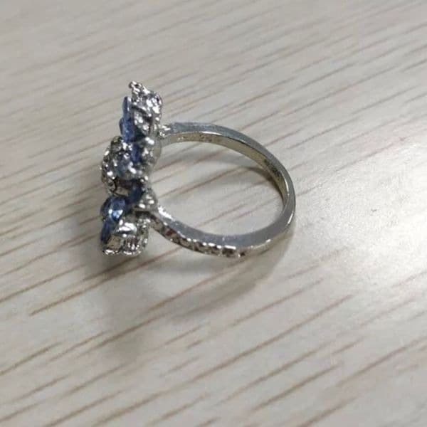 The Poppy Estate inspired blue flower ring in 925 Silver - Thumbnail 5