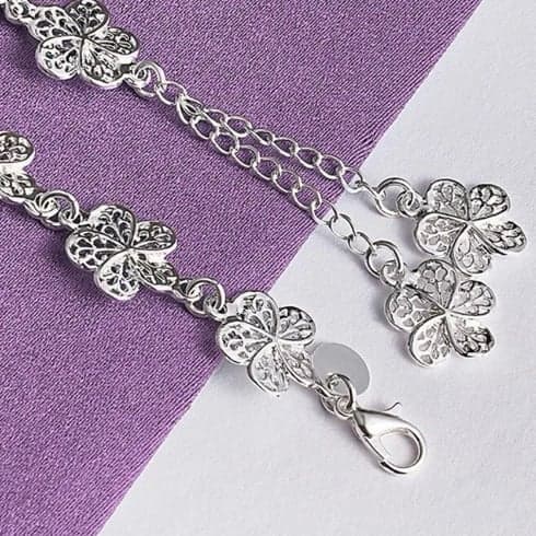 The Boho Flower sterling silver bracelet with dangling flowers - Thumbnail 2