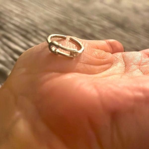 The Mini Safety Pin Ring with cubic zirconia - Thumbnail 8