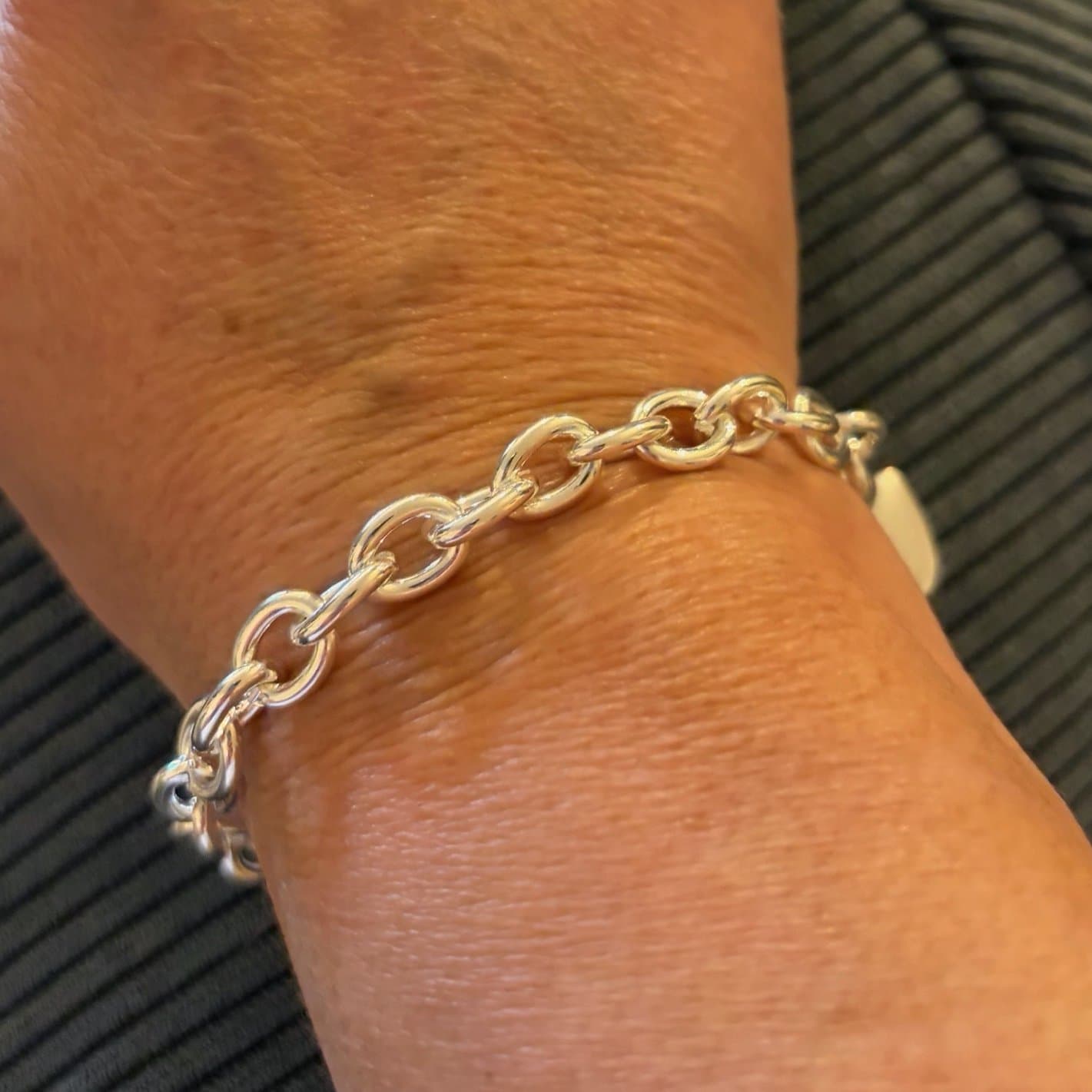 The Toggle Heart chain link sterling silver bracelet - Thumbnail 5