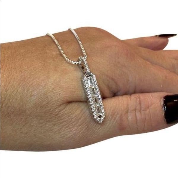 The Empire Estate inspired 925 White Sapphire Pendant necklace - Thumbnail 4
