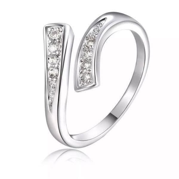 The Tibetan Bypass Ring adjustable w cubic zirconia - Image 1