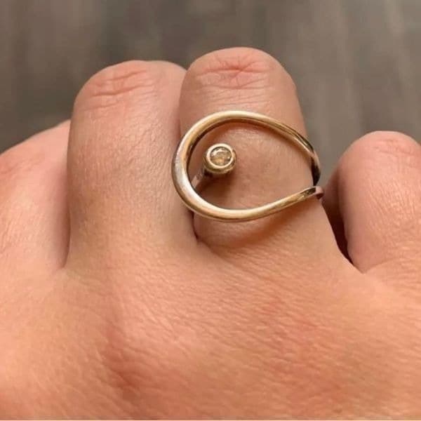 The Innovation Statement Ring adjustable in 925 and cubic zirconia - Thumbnail 4