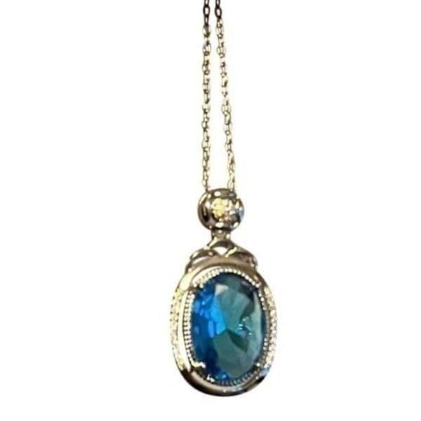 The Cassandra 925 necklace with blue cubic zirconia pendant - Thumbnail 2