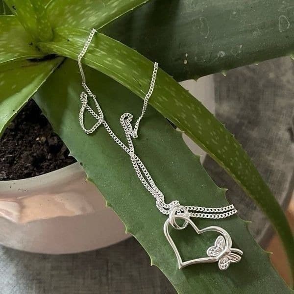 The Butterfly Heart Pendant Necklace in 925 silver - Thumbnail 3