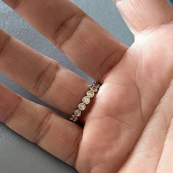 The Brilliant Bezel eternity band with zircon in Sterling Silver sz 8 - Thumbnail 7