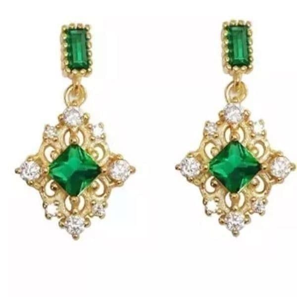 The Green Genesis Earring in gold - Image 1