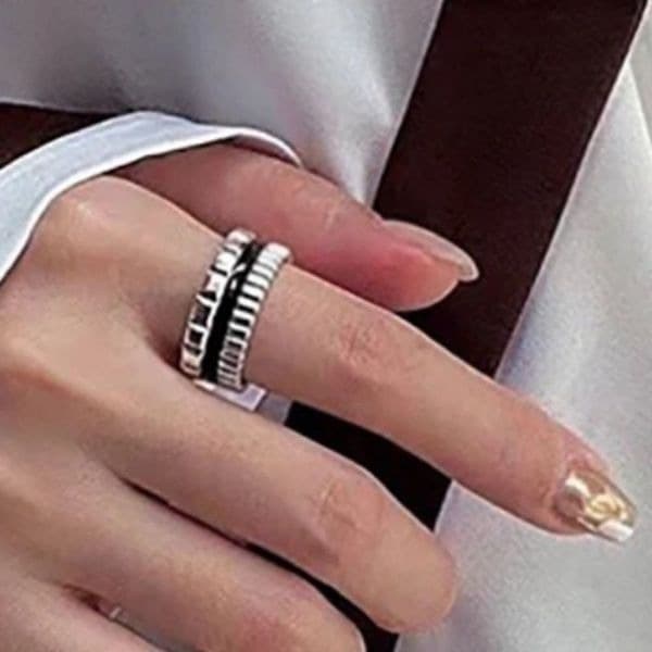 The Black Stripe Ring Adjustable in 925 silver antiqued - Thumbnail 4