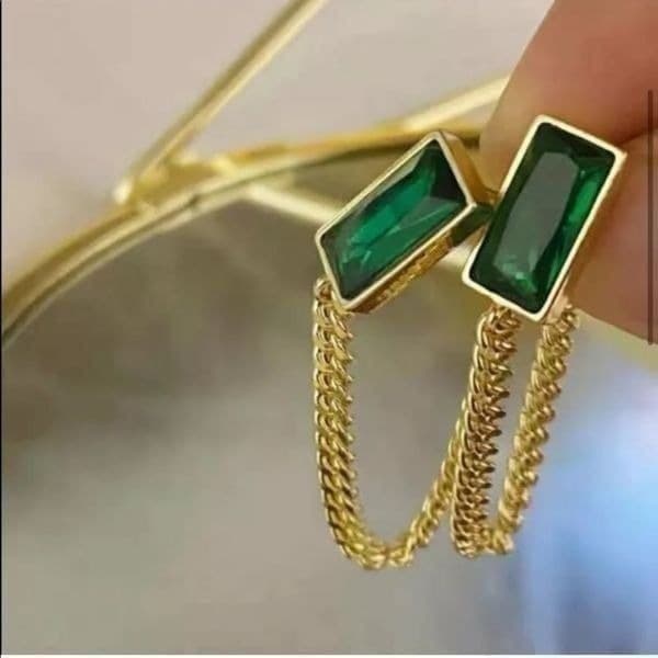 The Champion Square Emerald Crystal Gold Chain Dangle drop Earrings - Thumbnail 3