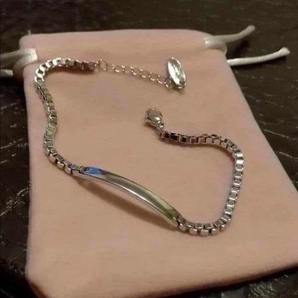 The Basic Bar Bracelet in sterling silver. - Thumbnail 6
