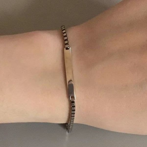 The Basic Bar Bracelet in sterling silver. - Image 1