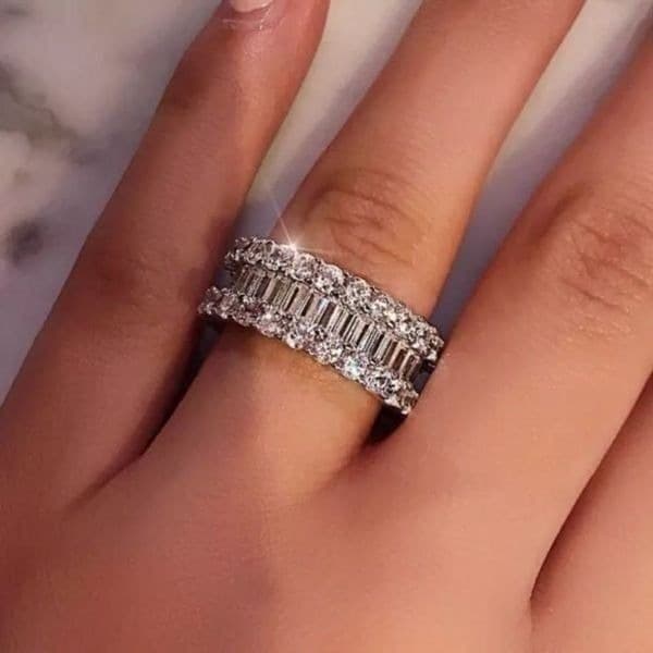 TheMistress Classic 925 Silver White Sapphire band ring - Image 1