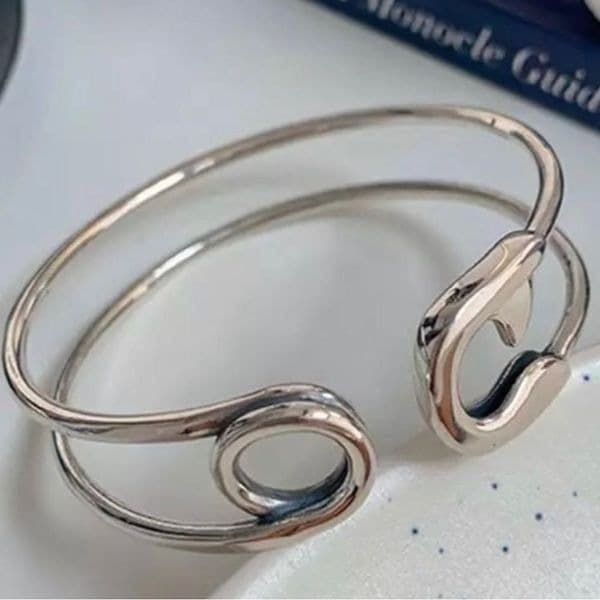 Best selling back in stock!!The Jumbo Safety Pin Bangle in 925 silver - Image 1