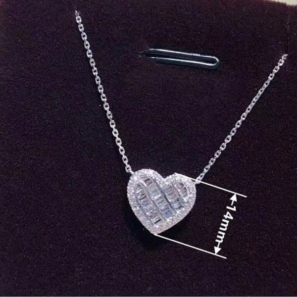 The Romantic Heart Pendant Necklace in 925 and cubic zirconia - Thumbnail 3