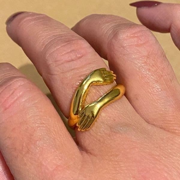 The Hold Me Close hand holding” or hug” adjustable ring in 18k - Thumbnail 6