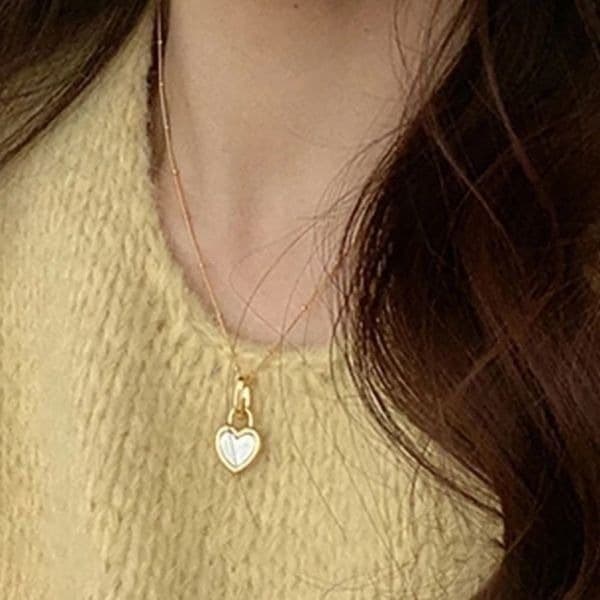 The Two Faced Heart Black/White Shell Pendant Necklaces Gold over 925 silver - Thumbnail 6