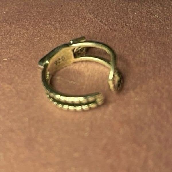The Zip Me Up Ring with zipper detail in 925 silver - Thumbnail 6