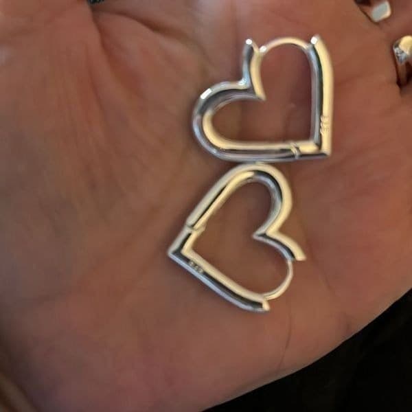 The Statement Heart earrings hoop huggie in 925 silver - Thumbnail 3