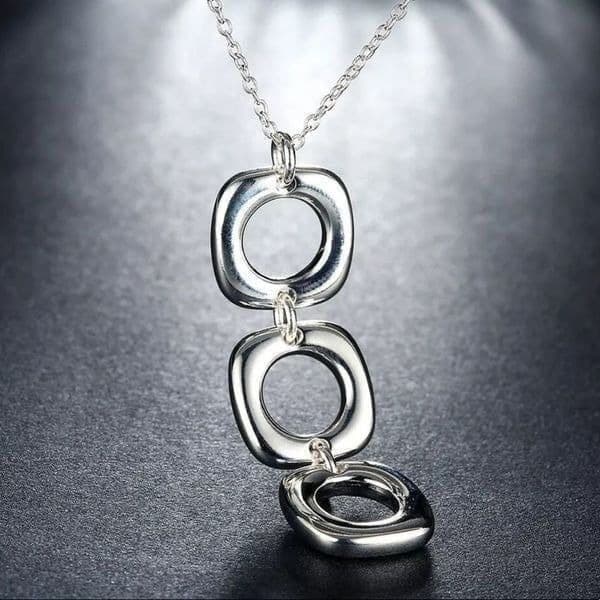 The Tibetan Trio Pendant necklace in 925 - Thumbnail 2