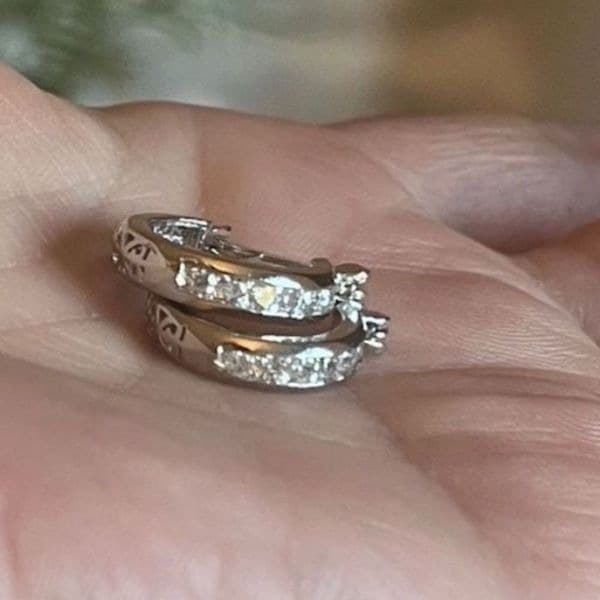 The Classic Dainty Hoop in 925 silver - Thumbnail 6